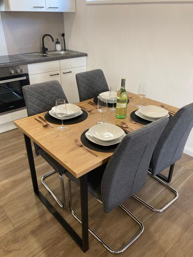 Moderne Ferienwohnung Mit Balkon Herxheim Dış mekan fotoğraf